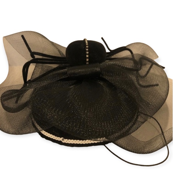 Department 56 Halloween Spider Fascinator Hat - Picture 5 of 6